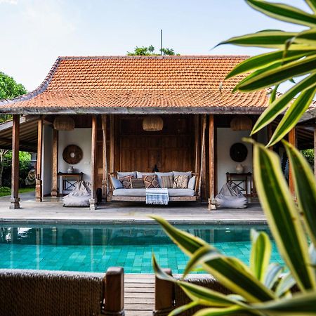 The Padang Villa Jungle Escape 5 Mins Drive From Uluwatu'S Beaches Buitenkant foto