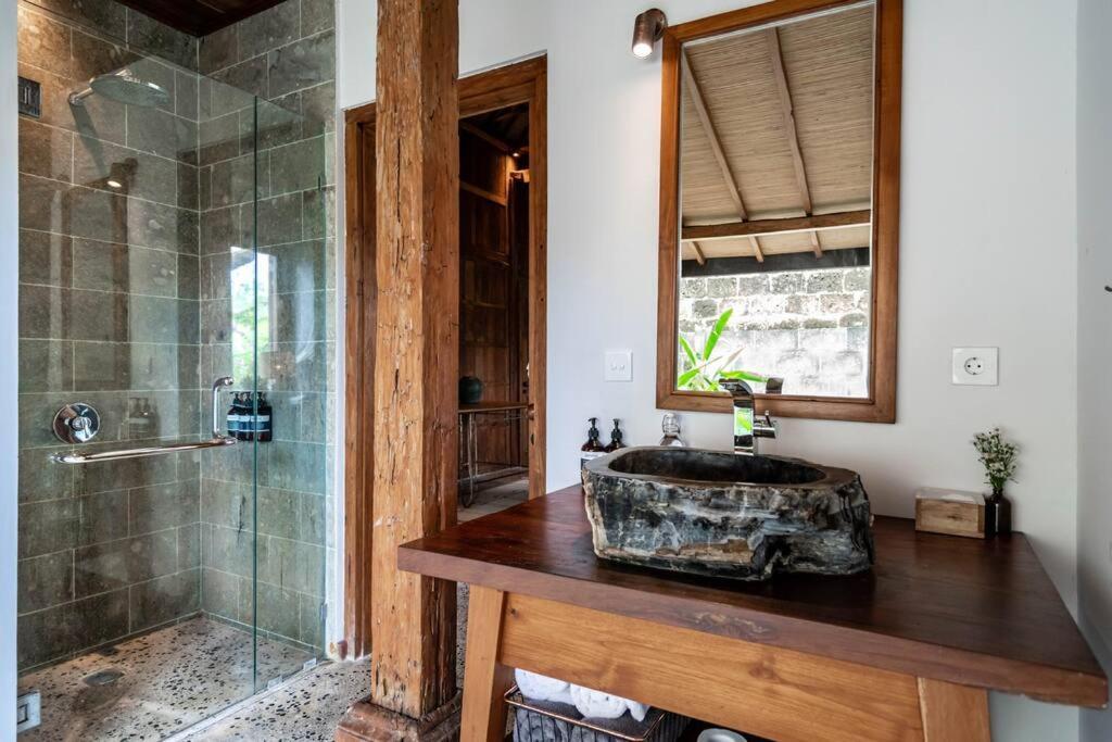 The Padang Villa Jungle Escape 5 Mins Drive From Uluwatu'S Beaches Buitenkant foto