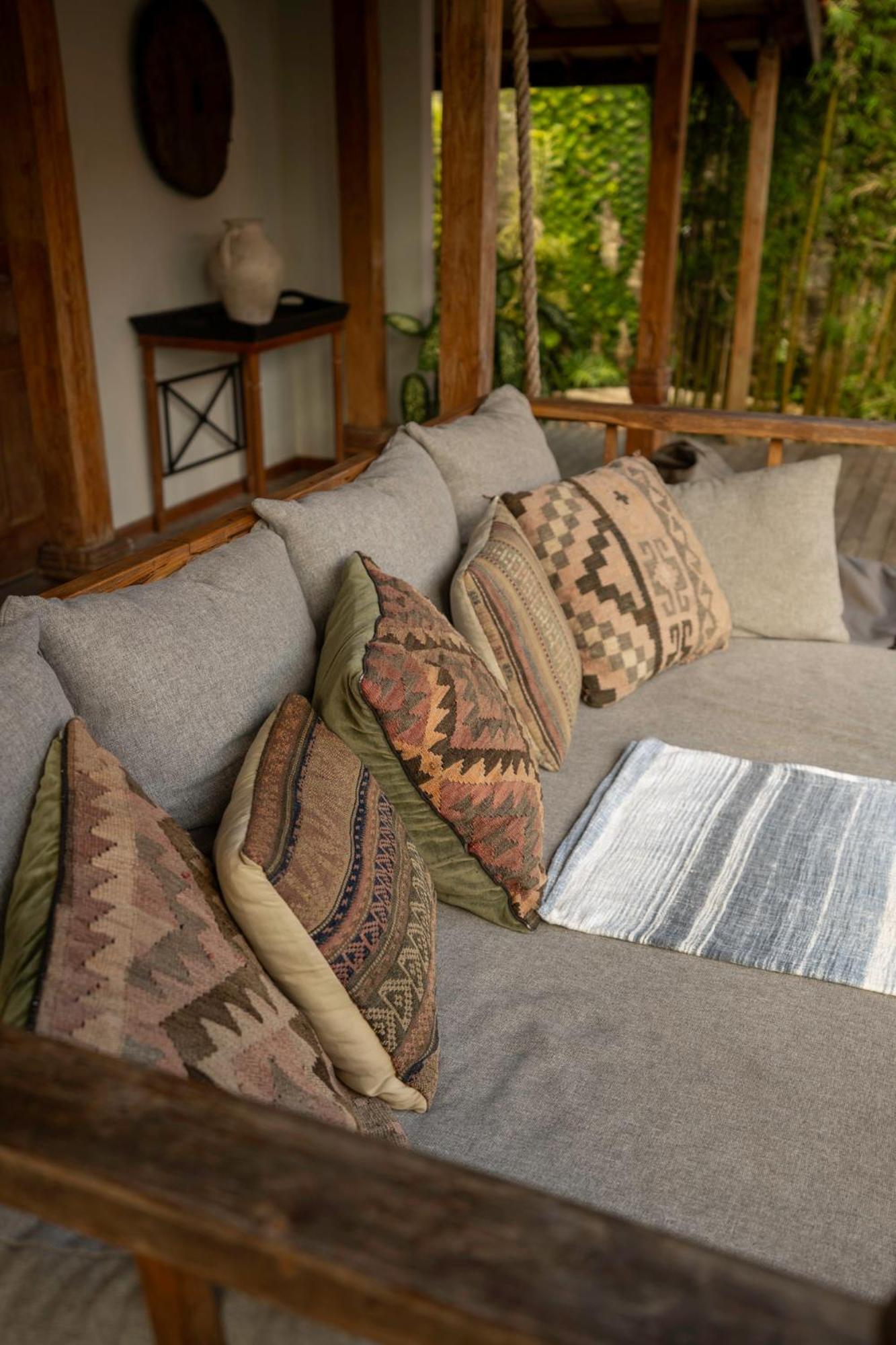 The Padang Villa Jungle Escape 5 Mins Drive From Uluwatu'S Beaches Buitenkant foto
